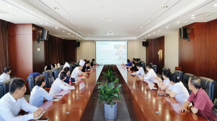 以學(xué)賦能強(qiáng)根基 以講促干育人才&mdash;&mdash;昆侖國際酒店&ldquo;讀一本專業(yè)書籍 分享一堂專業(yè)課程&rdquo;活動(dòng)成效顯著