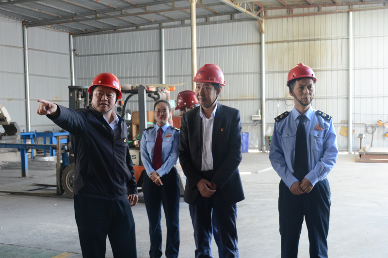 西寧市稅務(wù)局黨委書記、局長劉興華蒞臨 青海物產(chǎn)工業(yè)投資有限公司調(diào)研