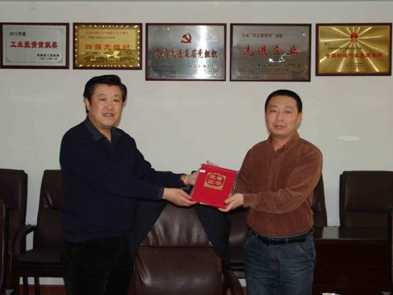 立足本職做貢獻(xiàn)，巾幗建功展風(fēng)采