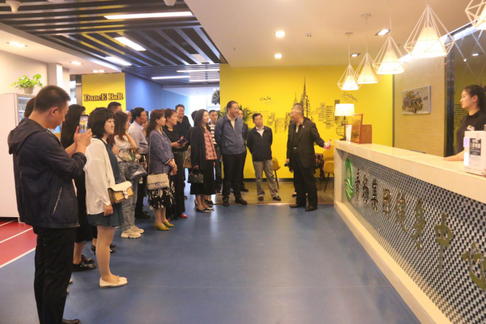 書香青海、悅享青物