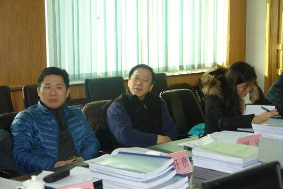 物產(chǎn)工業(yè)投資有限公司、青?？v橫物流有限公司甩掛運(yùn)輸試點(diǎn)項(xiàng)目通過驗(yàn)收