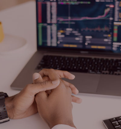 財務(wù)成本高